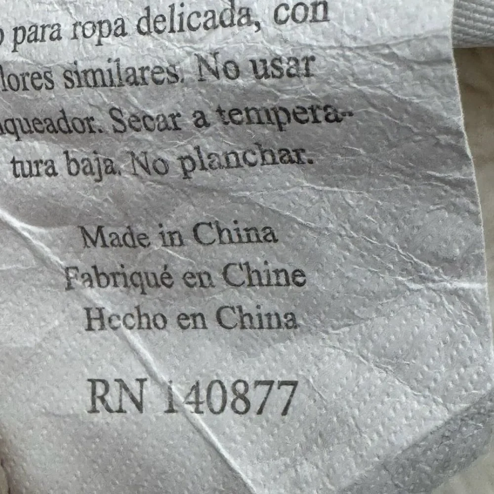 ♥️ The Peanut shell STELLA Yellow Cream
Gray Baby Blanket Dahlia Flowers - Picture 8 of 12